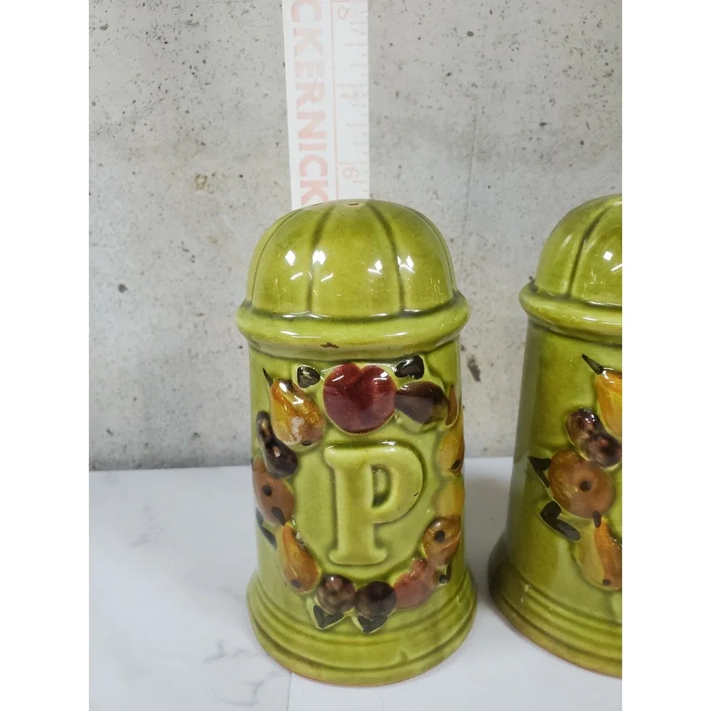 Vintage Los Angeles California Pottery Salt Pepper Shaker‎ Set Large Green KG